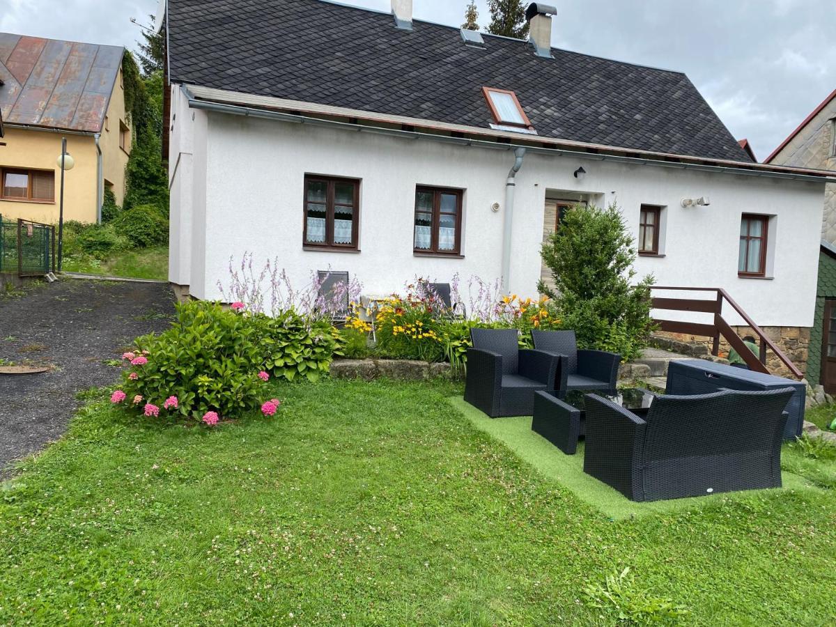 Rekreacni Dum Pohoda Jiřetín pod Jedlovou Extérieur photo